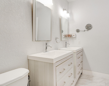 4782 Sunny Palm Circle - Photo Thumbnail 28