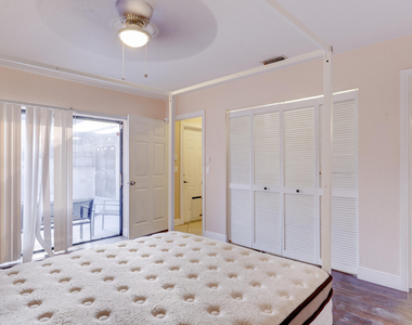 4782 Sunny Palm Circle - Photo Thumbnail 24