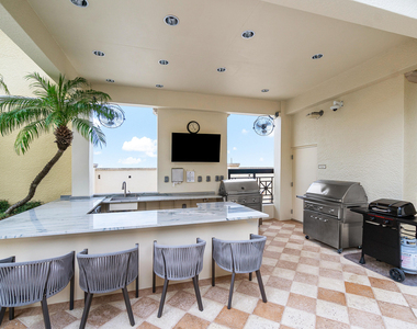 701 S Olive Avenue - Photo Thumbnail 26
