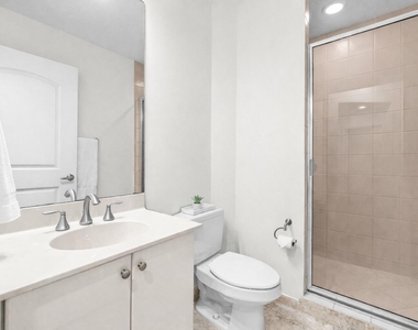 701 S Olive Avenue - Photo Thumbnail 17