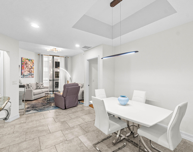 701 S Olive Avenue - Photo Thumbnail 1