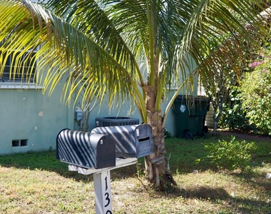 1307 Lucerne Avenue - Photo Thumbnail 1