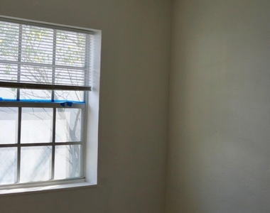 1307 Lucerne Avenue - Photo Thumbnail 4