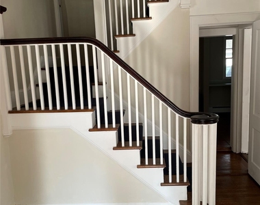 56 Nassau Boulevard - Photo Thumbnail 1