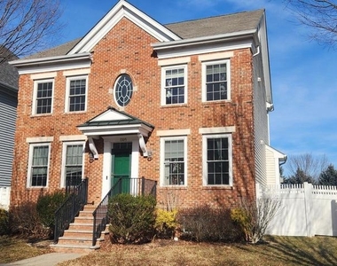 1305 Park Street - Photo Thumbnail 1