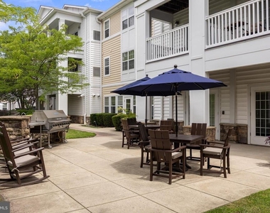 170 Greentree Road - Photo Thumbnail 36