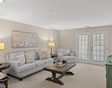 170 Greentree Road - Photo Thumbnail 13
