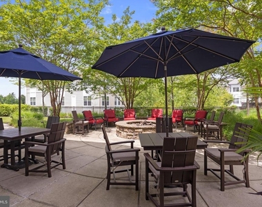 170 Greentree Road - Photo Thumbnail 35