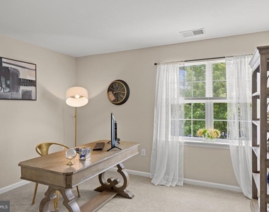 170 Greentree Road - Photo Thumbnail 22