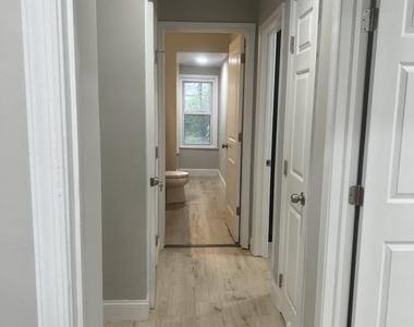 3 Lakecrest Circle - Photo Thumbnail 16
