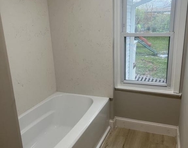 3 Lakecrest Circle - Photo Thumbnail 22