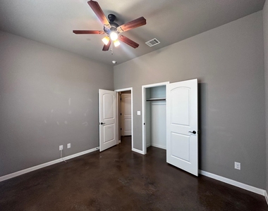 200 Mauna Kea Ln - Photo Thumbnail 16