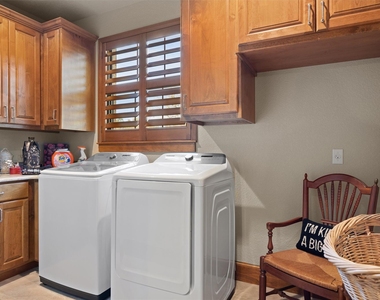 203 Pristine Ln - Photo Thumbnail 14