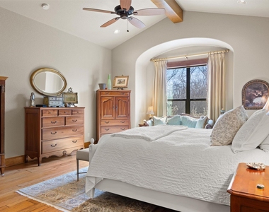 203 Pristine Ln - Photo Thumbnail 5