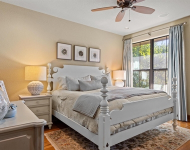 203 Pristine Ln - Photo Thumbnail 10