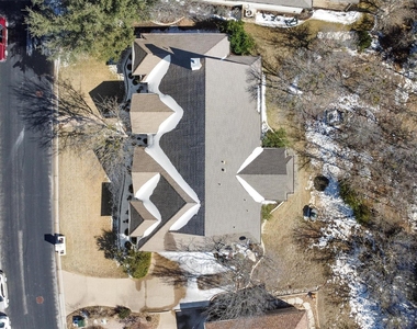 203 Pristine Ln - Photo Thumbnail 18