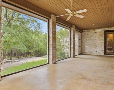 203 Pristine Ln - Photo Thumbnail 33