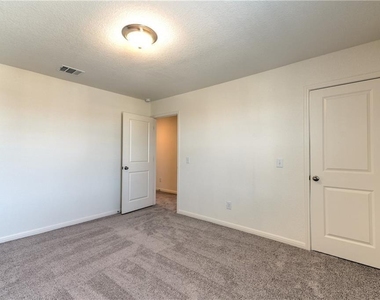 19507 Cloudy Bay Dr - Photo Thumbnail 9