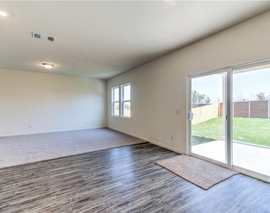 19507 Cloudy Bay Dr - Photo Thumbnail 4
