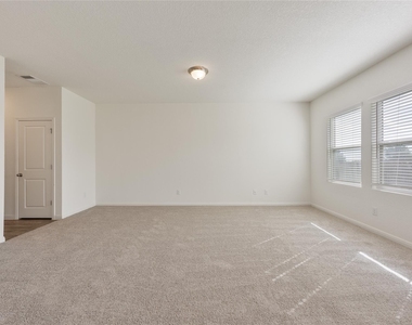 19507 Cloudy Bay Dr - Photo Thumbnail 7