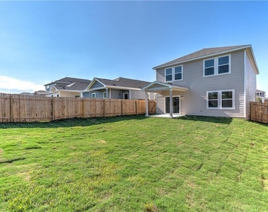 19507 Cloudy Bay Dr - Photo Thumbnail 16