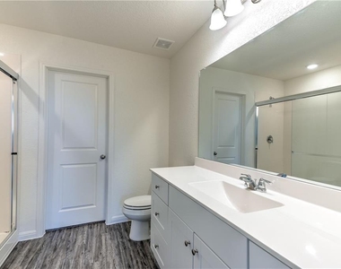 19507 Cloudy Bay Dr - Photo Thumbnail 8