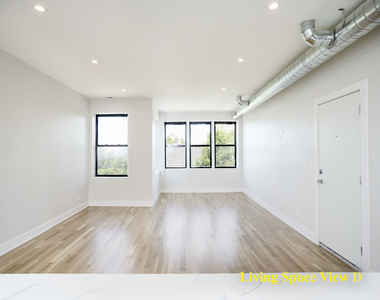6103 S Kenwood Street - Photo Thumbnail 7