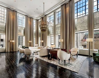 118 E Erie Street - Photo Thumbnail 23
