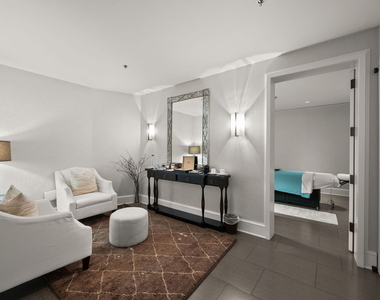 118 E Erie Street - Photo Thumbnail 29