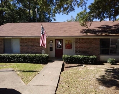 310 W Childers Street - Photo Thumbnail 2