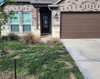 2702 Golden Hills Court - Photo Thumbnail 26