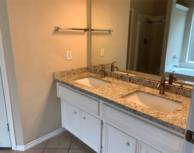 20618 Mauve Orchid Way Way - Photo Thumbnail 7