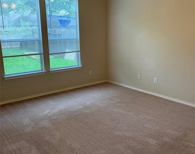 20618 Mauve Orchid Way Way - Photo Thumbnail 6