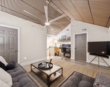 500 River Road - Photo Thumbnail 23