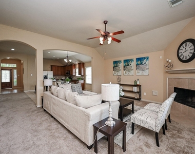 8010 Durham Run Lane - Photo Thumbnail 12