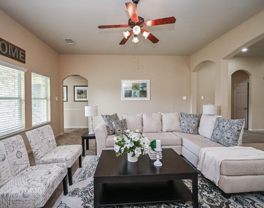 8010 Durham Run Lane - Photo Thumbnail 14