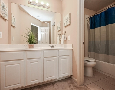 8010 Durham Run Lane - Photo Thumbnail 22