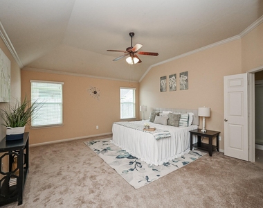 8010 Durham Run Lane - Photo Thumbnail 15