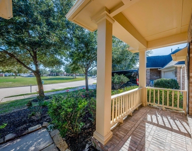 8010 Durham Run Lane - Photo Thumbnail 31