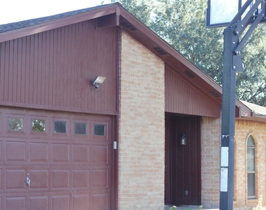 7207 Addicks Clodine Road W - Photo Thumbnail 3