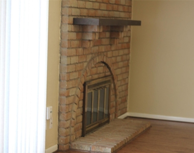 7207 Addicks Clodine Road W - Photo Thumbnail 14