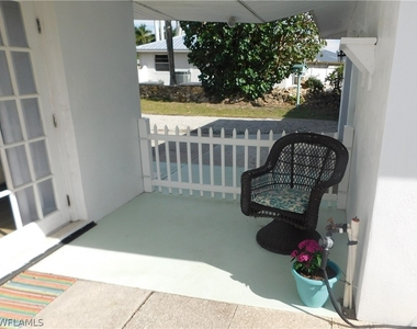 74 7th Street - Photo Thumbnail 9