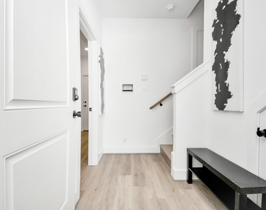 4610 Indie Heights Lane - Photo Thumbnail 2