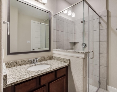 11607 Curate Wind Court - Photo Thumbnail 5