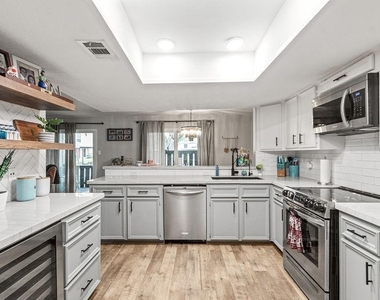 5005 Georgi Lane - Photo Thumbnail 5