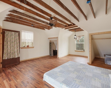 9009 Lazy Lane - Photo Thumbnail 28