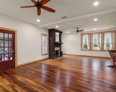 9009 Lazy Lane - Photo Thumbnail 9