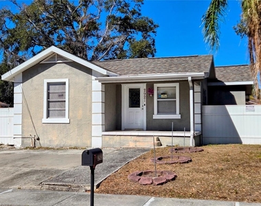2921 W Walnut Street - Photo Thumbnail 10