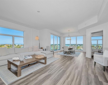 415 Island Way - Photo Thumbnail 11