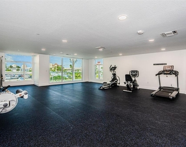 415 Island Way - Photo Thumbnail 28